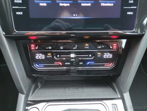 VW Passat B8 DSG ELEGANCE FullLED VIRTUAL KAMERA - 17