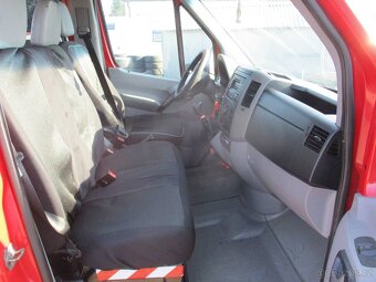 VW CRAFTER 35 TDI 120kW šasi 3,5t 6míst 2007 - 17