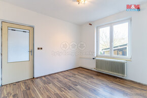 Prodej rodinného domu, 248 m², Březsko - 17