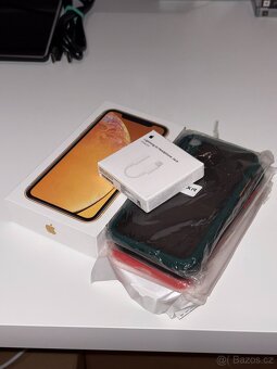 Iphone XR 64 GB - 17