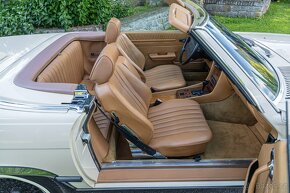 1986 Mercedes-Benz 560 SL R107 - 17