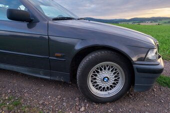 BMW E36 320i, nájezd 140t km - 17