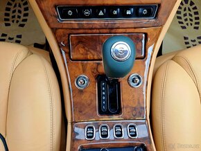 Bentley Arnage 4,4i 254kW Automat - 17