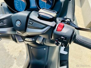 Yamaha TMAX  560 Tech Max, možnost splátek a protiúčtu - 17