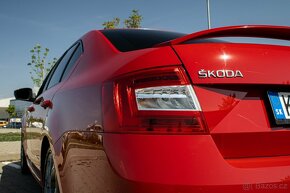 Škoda Octavia 2.0 TDI CR DPF RS - 17