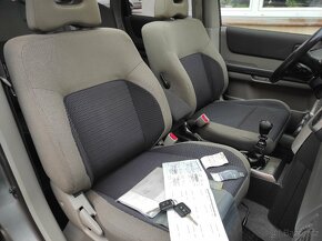 Nissan X-Trail 2.2 DCi 4x4 140 Tis Km nové Řetězové rozvody - 17