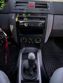 Prodám Škodu Fabii Comfort 1.4 16v 55kw - 17