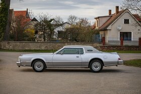 1975 Lincoln Continental Mark IV - 17