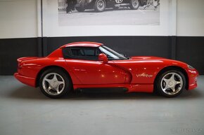 DODGE VIPER SRT-10 - 17