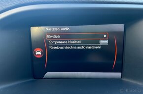 VOLVO V60 2.0D4 120KW 5VÁLCE SUMMUM-KUŽE-NAVI-VIRTUÁ-PDC - 17