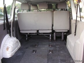 Volkswagen Transporter T5 2.0 TDi - Serviska - 17