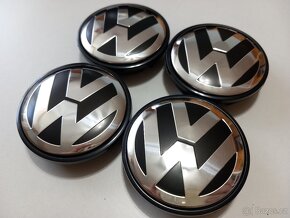 Středové krytky VW 56x52mm chrom logo - 17