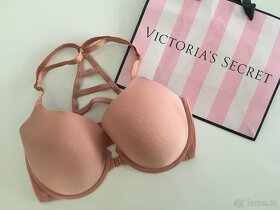 Podprsenka Victoria's Secret, vel. 34 DD (70 DD) - 17