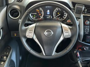 NAVARA Double Cab Tekna 140kW/6st Man ČR 1.Maj 42tis.KM - 17