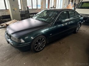 BMW e39 525i    Nepojízdné - 17