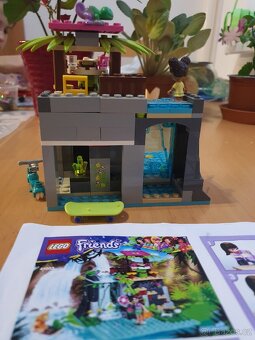 Prodám  Lego friends 4 sady - 17