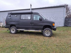 2007 Ford Econoline E-250 5.4 V8 - 17