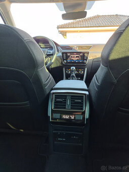 @Škoda Superb 3 1.5TSI,Virtuální kokpit,LED,KESSY,AUT.SERVIS - 17