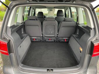 VW Touran 1.6 TDi Navigace,Climatronic - 17