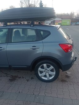 Nissan Qashqai 2.0i benzin, 4x4, VŠE NOVÉ - 17