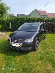 VwTouran 1.6 MPI 7-mistny - 17