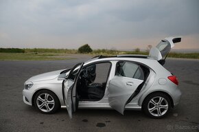 Mercedes-Benz A 180 / 2013 benzín, automat - 17