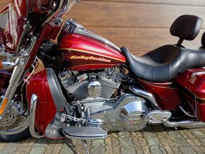 Harley-Davidson FLHTCUSE Ultra CVO 103 - 18