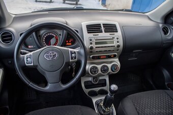 Toyota Urban Cruiser 1.4 I D-4D AWD Terra - 18