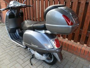 Vespa Granturismo 200 L - 18