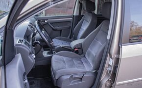 Volkswagen Touran 2.0TDI 103kW M6 - 18