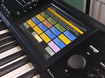 Korg Kronos 2 88 - 18