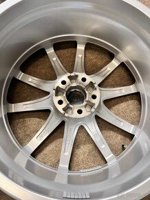 5x110 R19 ORIG. Alfa Romeo Stelvio - TOP STAV - 18