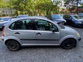 Citroen C3 1.1 44kW 2x el.okna palubní počítač 170tkm 2003 - 18