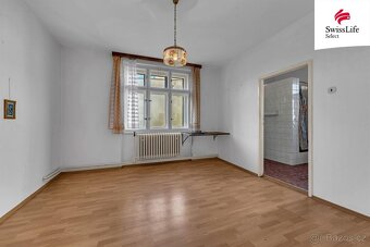 Prodej rodinného domu 200 m2 Na Cikorce, Praha - 18