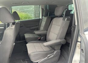 Volkswagen Sharan 2,0 TDI 125kW BMT DSG Highline nafta - 18