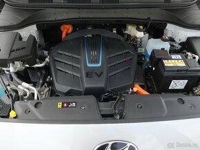 AKCE Hyundai Kona Electric POWER 64kWh CZECH EDITION DPH - 18