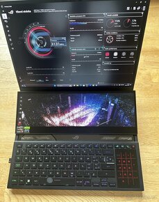 ASUS ROG Zephyrus Duo 16 - 18