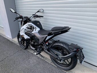 YUKI 125i Sport R NOVINKA - 18