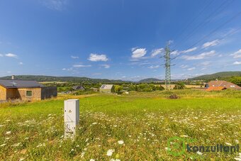 Prodej pozemky pro bydlení, 849 m2 - Hradčany, ev.č. 00687 - 18