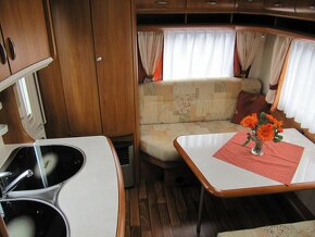 Prodám karavan Hobby 410 sfe,model 2008 + mover + předstan. - 18