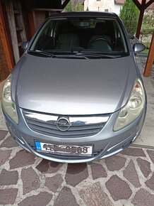 Opel Corsa D 2008 - 18