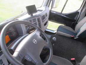 VOLVO FL 250 EURO 6-12 tun valník-plachta+HČ-18 palet - 18