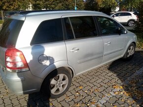 Opel Zafira 1.8 i LPG - 18