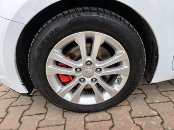 Kia Ceed 1.4 CRDi 66 KW - 2014- 5 dveří - KLIMA-spotřeba 4.4 - 18