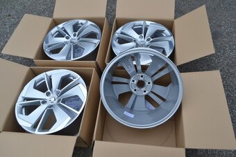 4ks NOVÉ orig.alu disky Škoda Octavia IV(RS) 7.5Jx18, 5x112 - 18