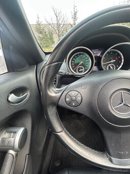 MERCEDES SLK 200K 135KW MANUÁL KŮŽE-Bi XENON-VYHŘEV-2010 - 18