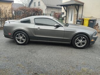 FORD MUSTANG 3.7L V6 VÝMĚNA MOŽNÁ - 18