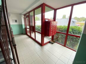 Prodej bytu 3+1 69 m² Rovná, Teplice - Prosetice - 18