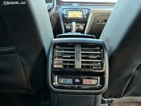 VW Passat 2.0 TDI 140kW R-line,DSG,4x4,Webasto,Matrix LED,Na - 18