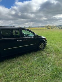 Chrysler Grand Voyager 2.8 CRDI Limited, 2011 - 18